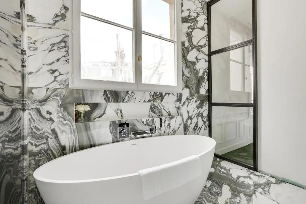 Apartment Luxurious Penthouse Near Champs Elysees And Front Of Eiffel Tower *