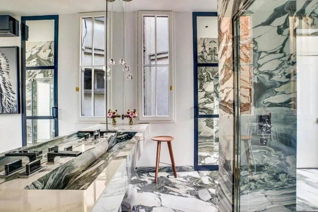 Apartment Luxurious Penthouse Near Champs Elysees And Front Of Eiffel Tower