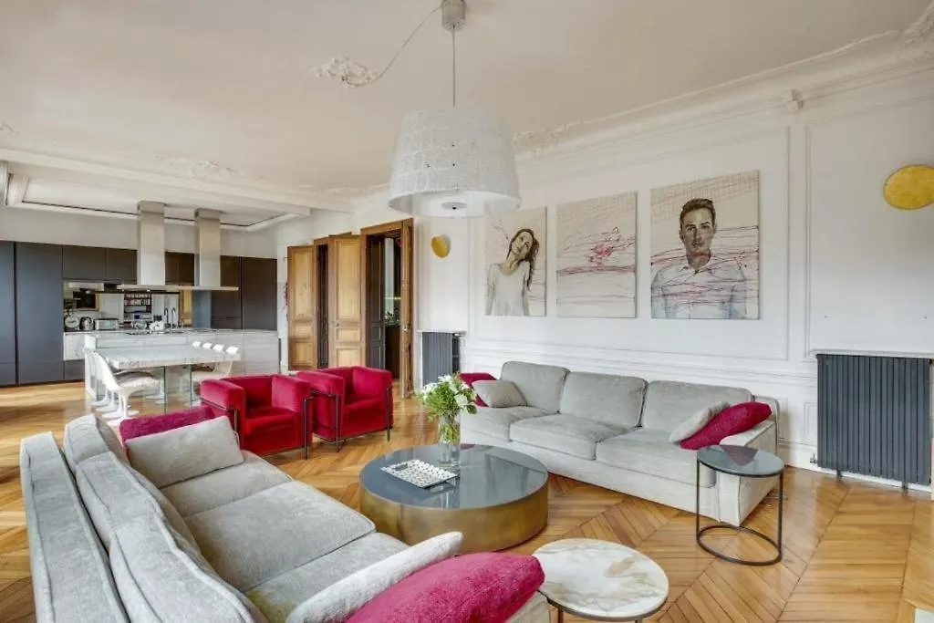 Luxurious Penthouse Near Champs Elysees And Front Of Eiffel Tower * Paříž