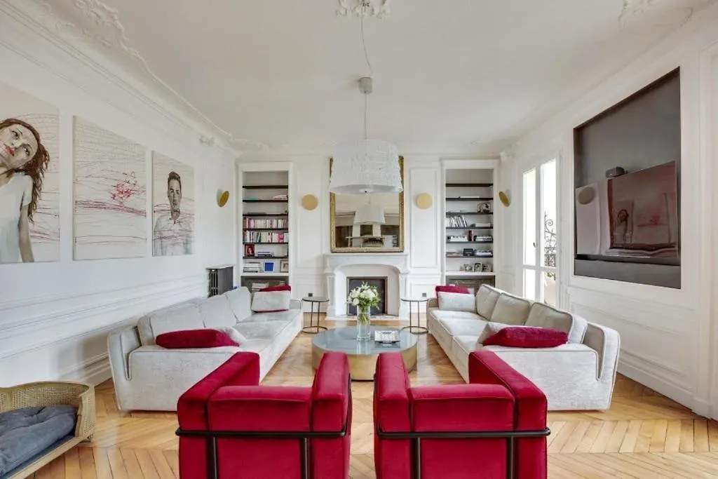 Daire Luxurious Penthouse Near Champs Elysees And Front Of Eiffel Tower *